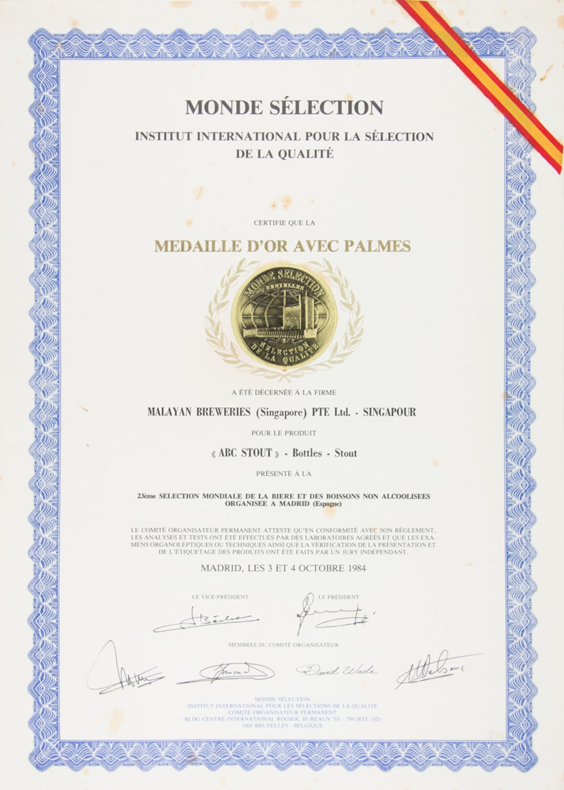 ABC Stout - Bottles - Stout - Medaille d'Or Avec Palmes, Monde Sélection Certificate 1984