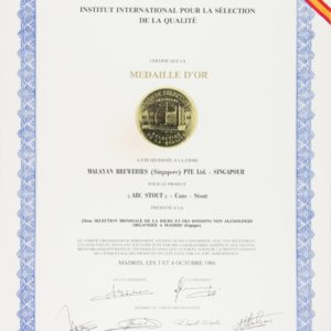 ABC Stout - Cans - Stout - Medaille d'Or, Monde Sélection Certificate 1984
