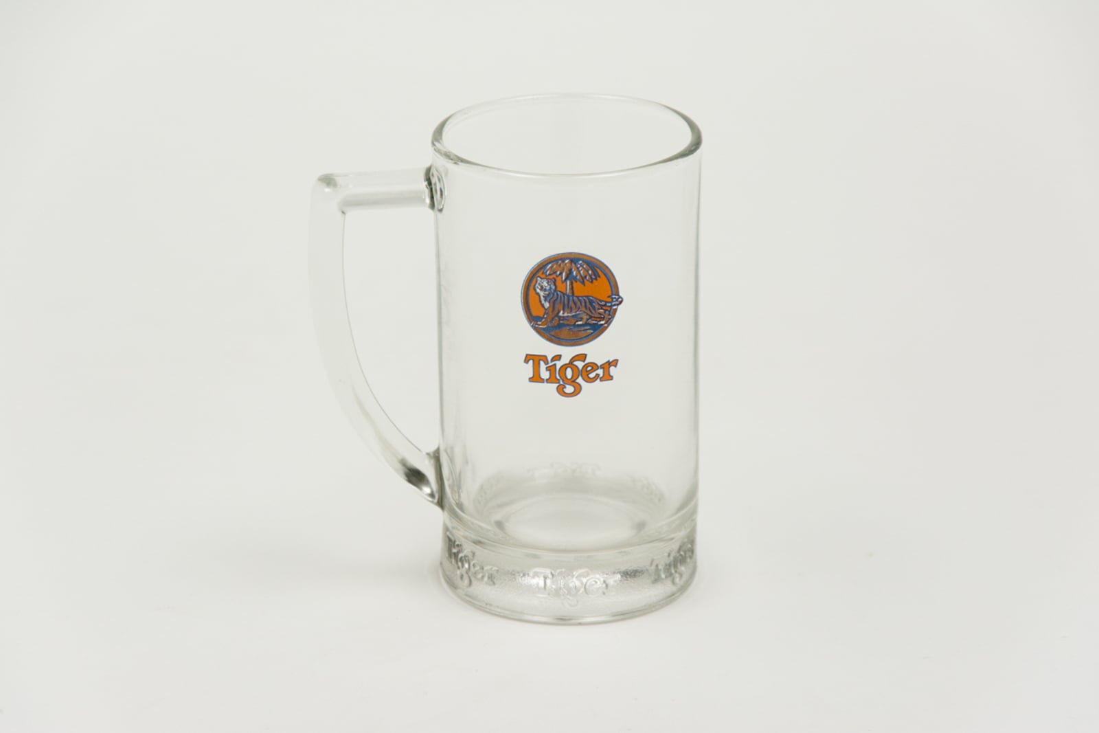 Tiger Mug Glassware