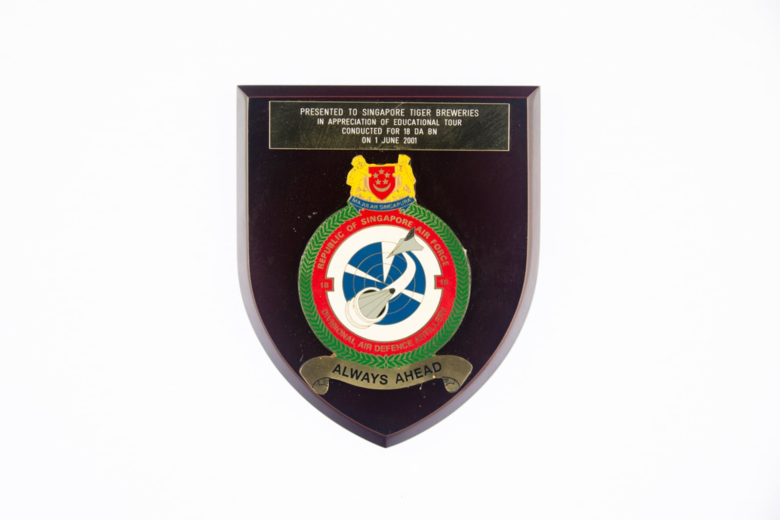 Republic of Singapore Air Force 18 Plaque 2001