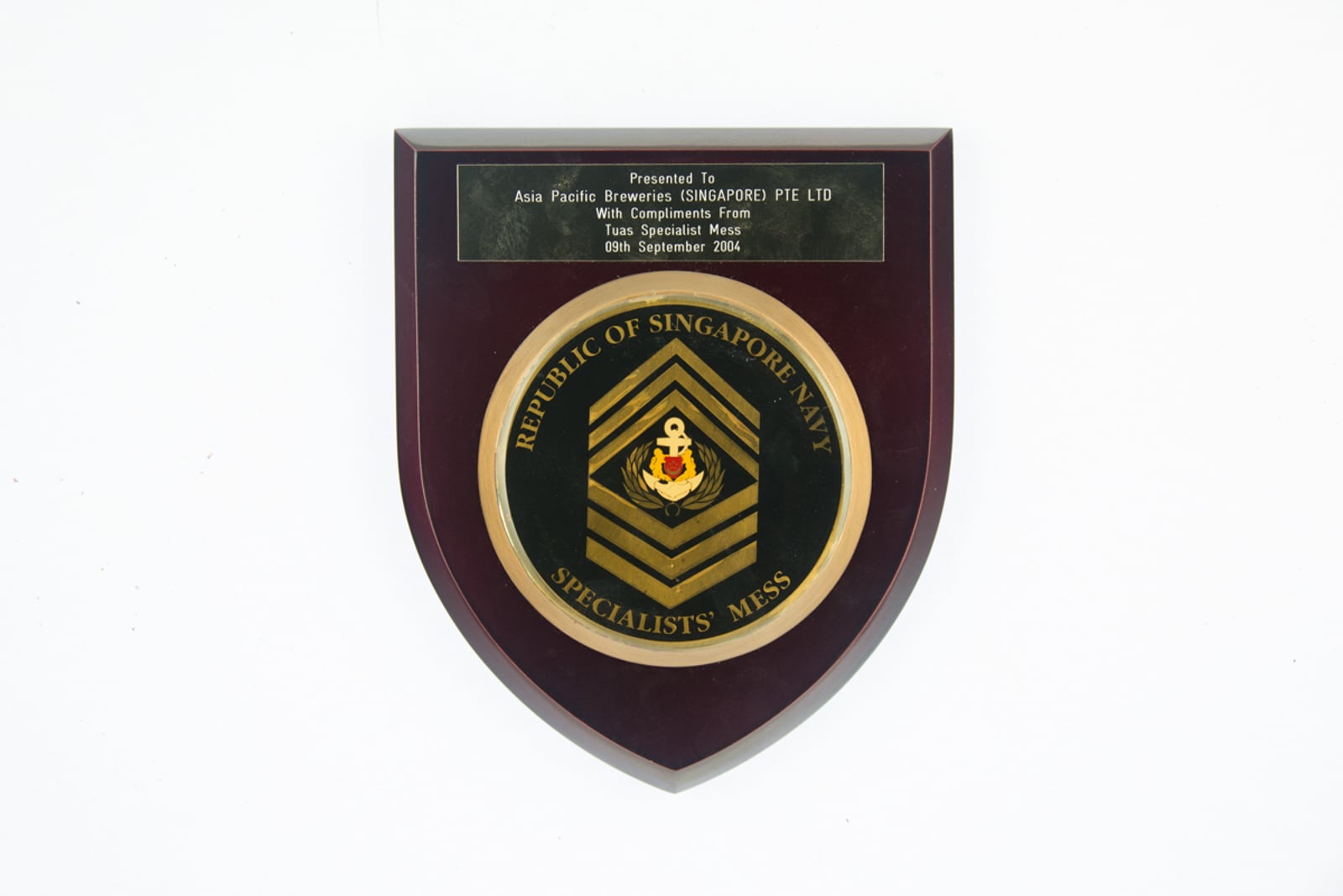 Republic of Singapore Navy Specialists' Mess Plaque 2004