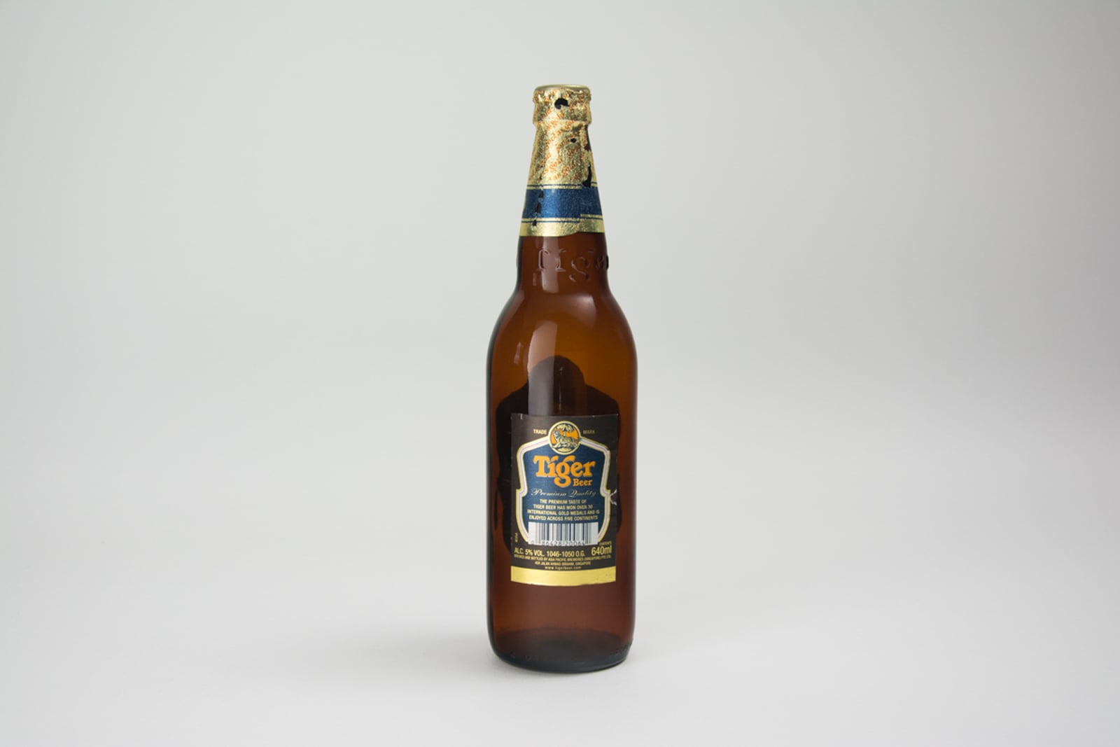 Tiger Gold Medal Lager Beer Bottle, 640 ml