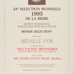 ABC Extra Stout Beer - Bottles - Médaille d'Or, Monde Sélection Certificate 1995