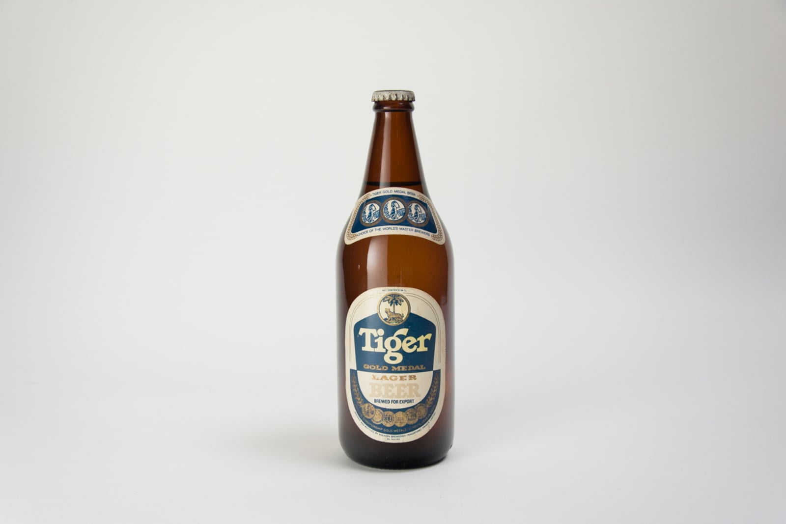 Tiger Gold Medal Lager Beer "Choice Of The World's Master Brewers" Vintage Bottle