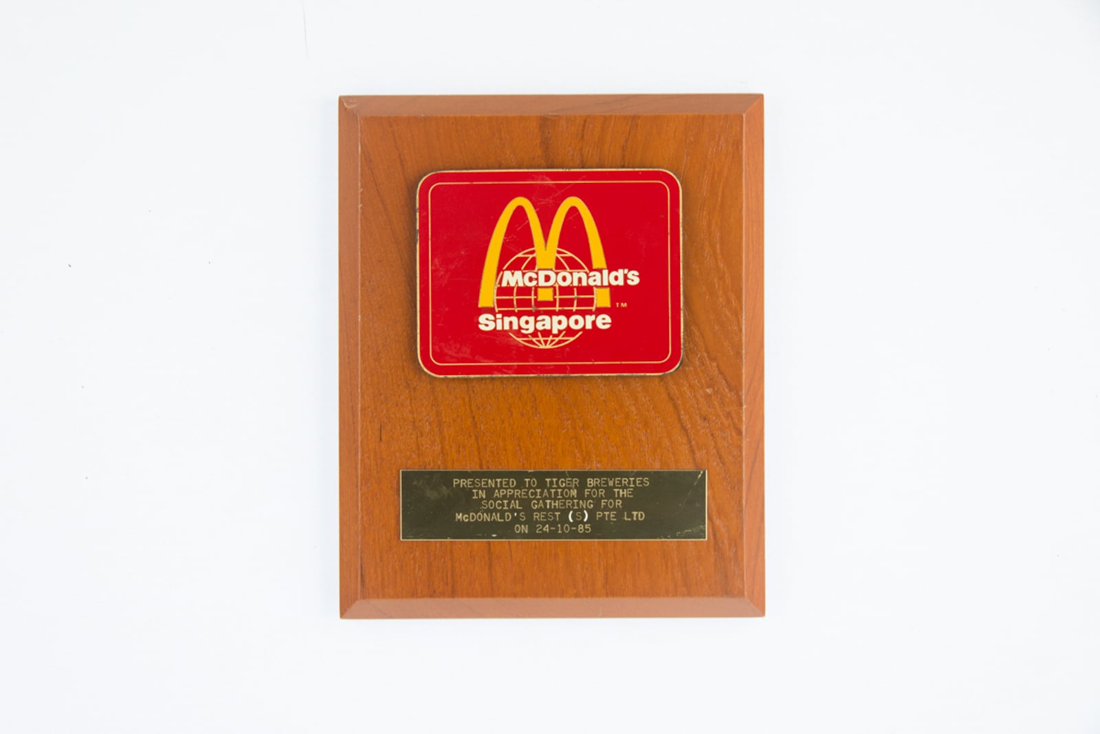 McDonald's Singapore Plaque 1985
