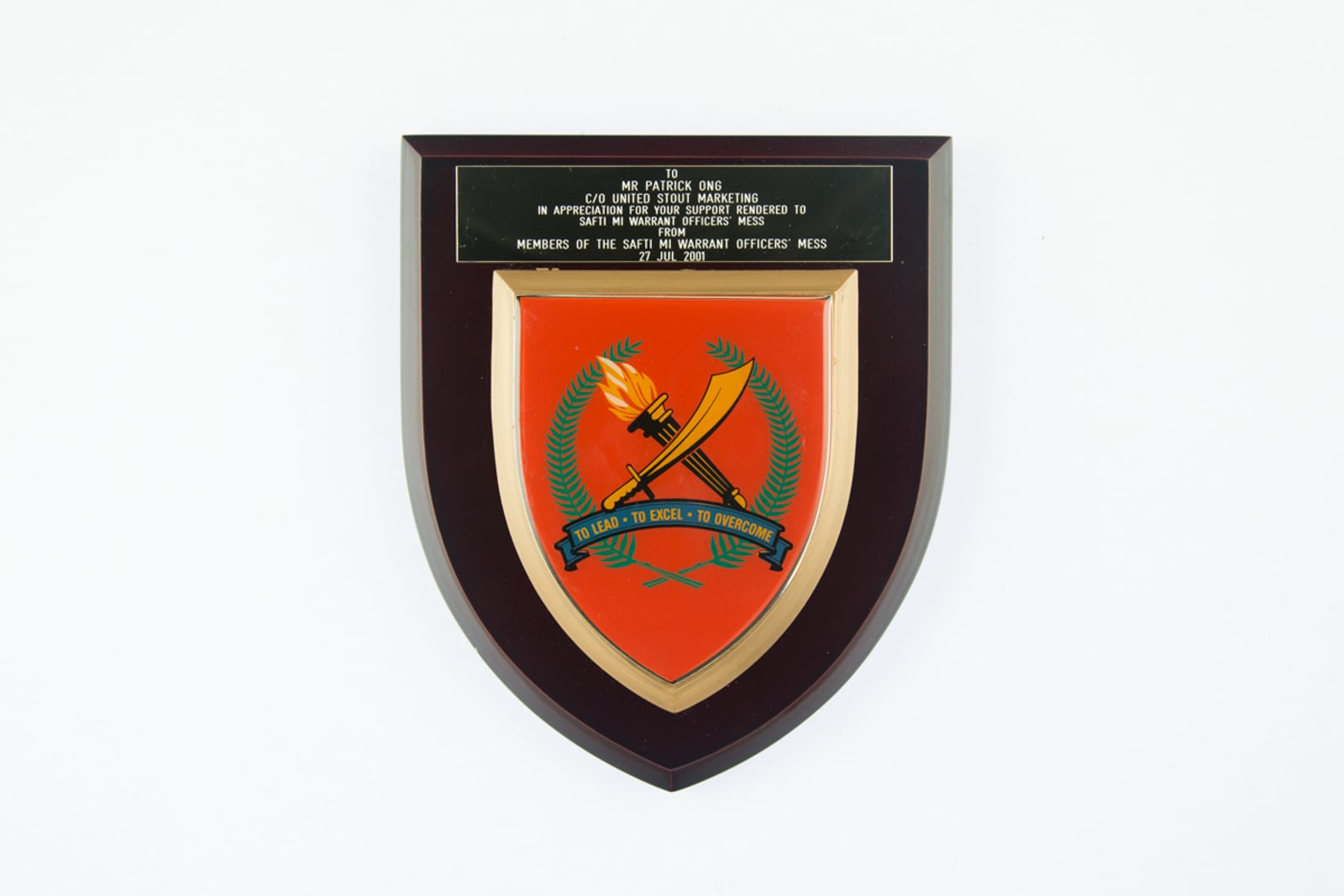 Members of the SAFTI M1 Warrant Officers' MESS Plaque 2001