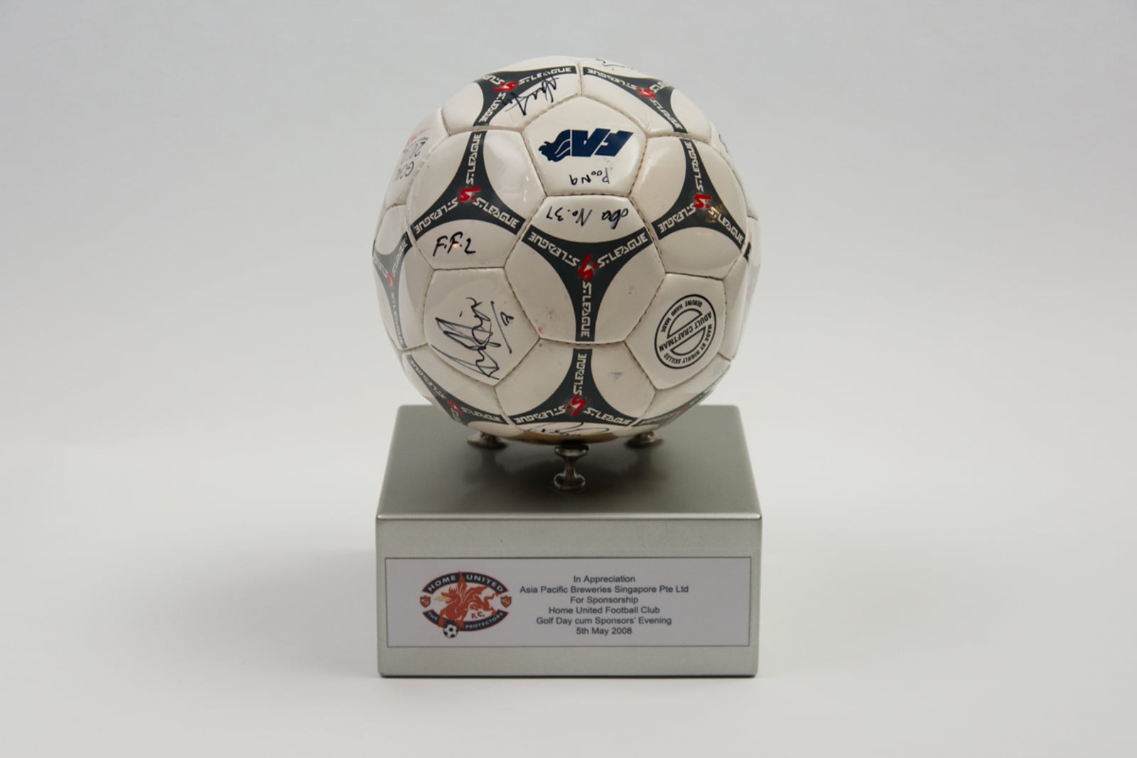 Home United Football Club Trophy 2008