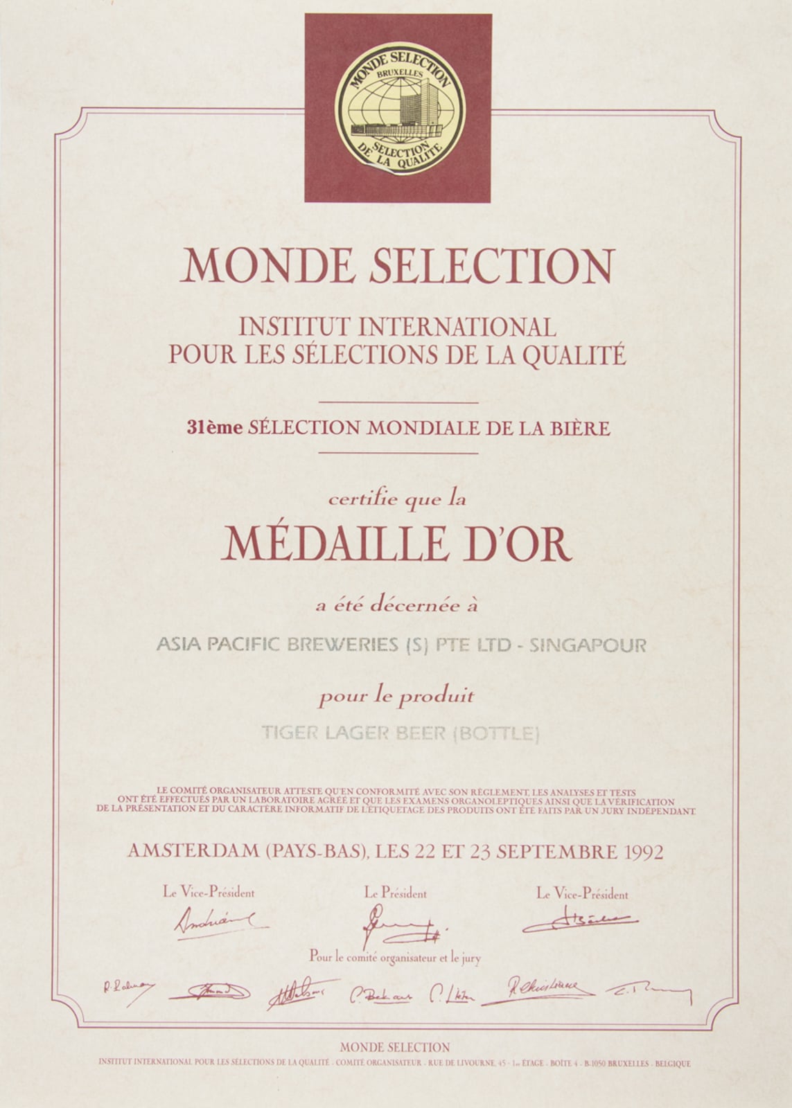 Tiger Lager Beer - Bottles - Médaille d'Or, Monde Sélection Certificate 1992