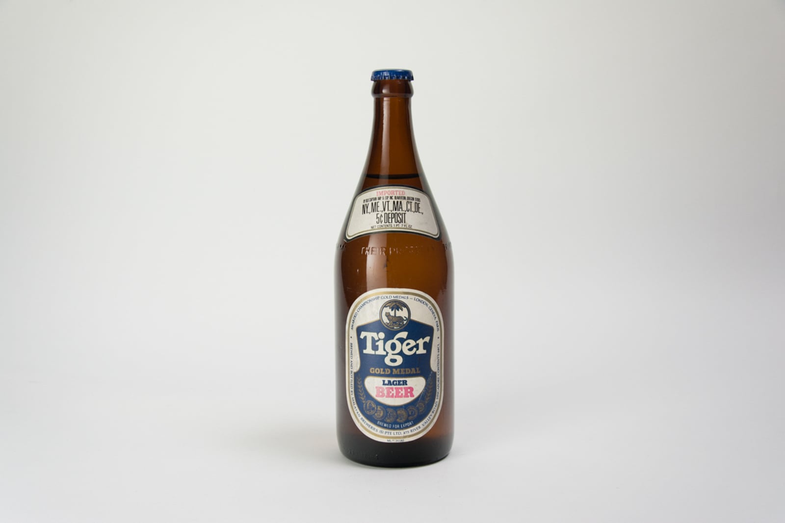 Tiger Gold Medal Lager Beer (USA) Vintage Bottle, 7 fl oz